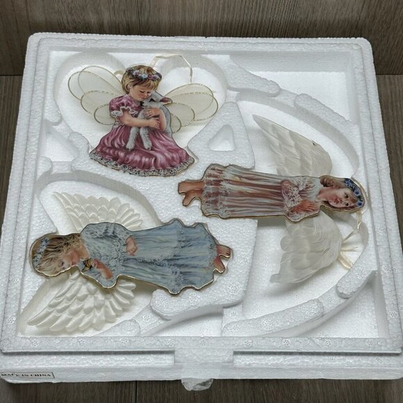 1998 The Bradford Editions Heaven’s Little Angels Ornament Collection Set of 3 - Picture 1 of 7
